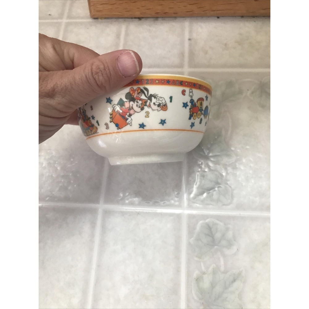 VCP Walt Disney Vintage Melamine Mickey Mouse Goofy Child Size Bowl RARE